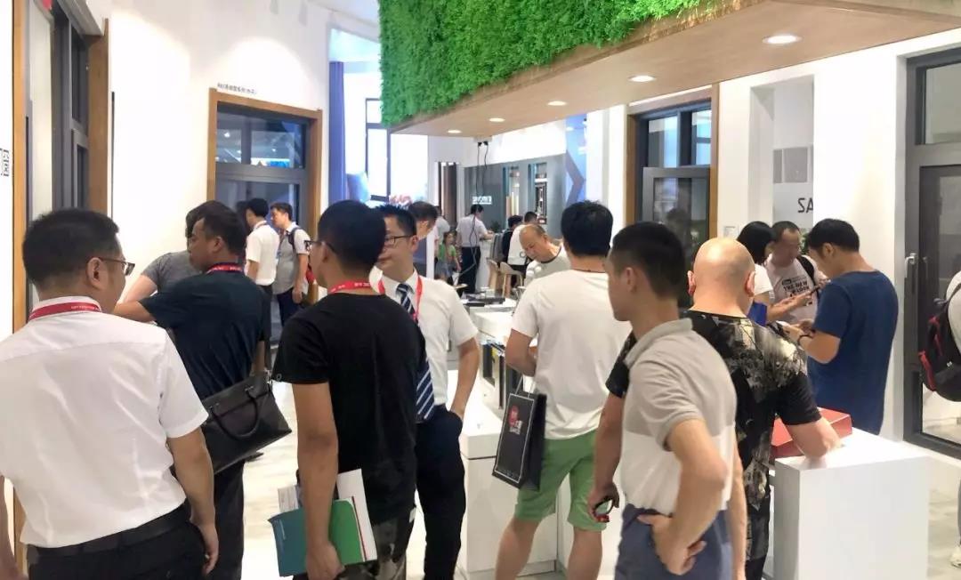 第十一届中国广州定制家居展览会展台设计