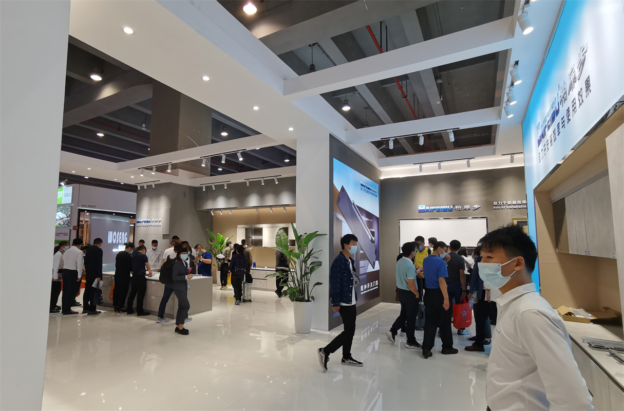 2022中国广州国际家具生产设备及配料展览会